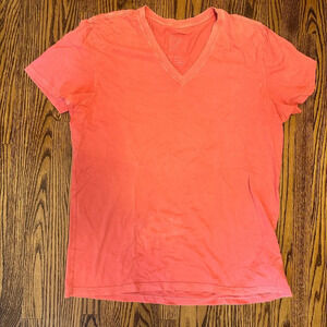 GAP The Essential V-Neck T-Shirt in Coral Sz M